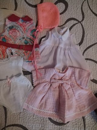 MUÑECA LOTE VESTIDOS 