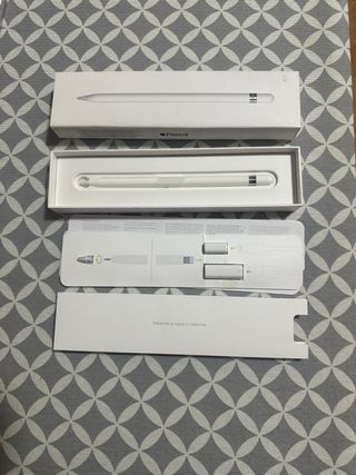 Apple Pencil Modelo  A1603 con 2 adaptadores /2022