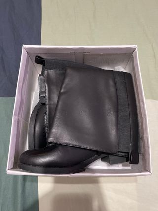 Botas altas negras