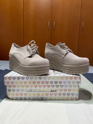 Zapatos de plataforma beige