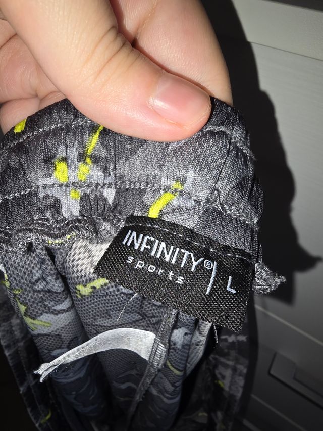 Pantaloncini sportivi Infinity L