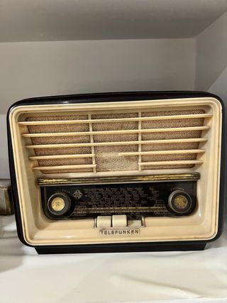 Radio Antigua Telefunken Beige/Negro