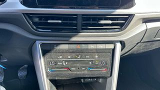 Volkswagen T-Roc 1.0 TSI 81KW LIFE 110 5P