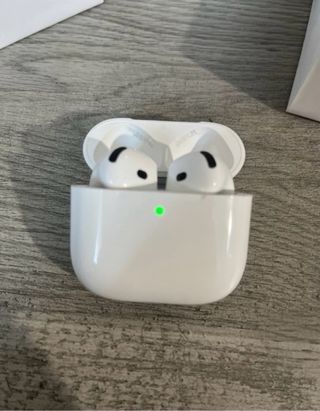 Cascos Inalámbricos Blancos