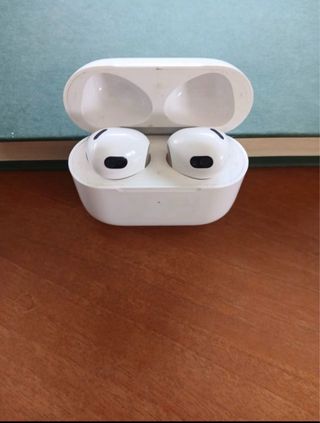 Cascos Inalámbricos Blancos
