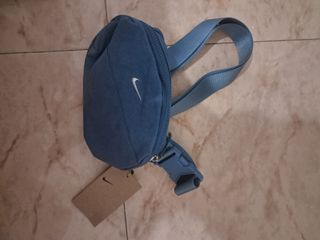 Riñonera Nike Azul