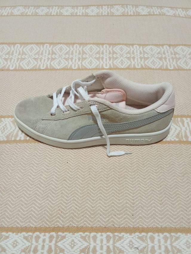 Playeras Puma beige y rosa