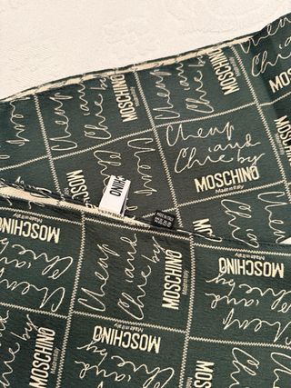 Sciarpa Moschino Cheap and Chic nuova