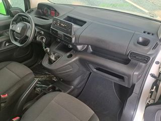PEUGEOT PARTNER 1.5 BLUEHDI 100 CV CON BACA Y ENGANCHE REMOLQUE