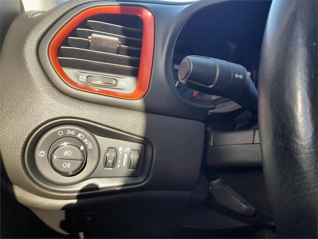 JEEP Renegade 4xe 1.3 PHEV 177 kW(240CV) Trailhawk AT