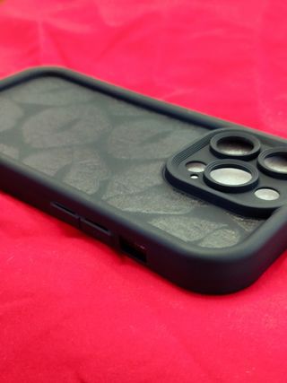 Funda iPhone 14 labios kiss