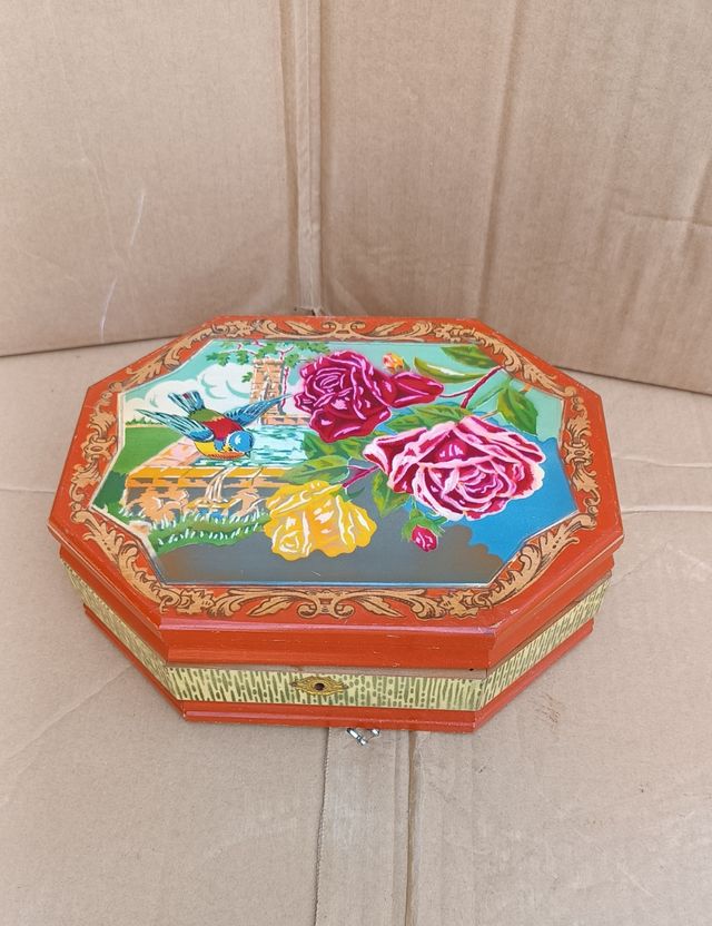 Neceser de madera con espejo vintage