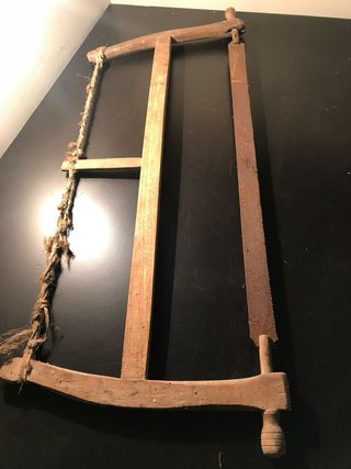 Sega antica in legno e ferro