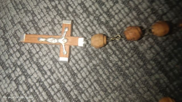 Rosario antiguo madera olivo Jerusalén