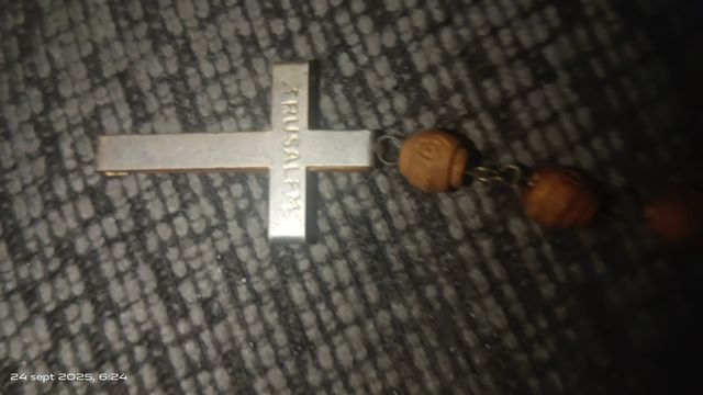 Rosario antiguo madera olivo Jerusalén