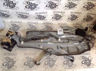 Motor elevalunas delantero derecho Renault Laguna