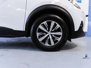 Peugeot 2008 Active Puretech 100 S&S BVM6