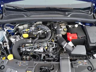 Renault Clio Techno TCe 100 (74kw) GLP