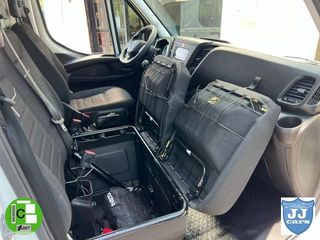 IVECO Daily 2.3 TD 156CV 12 M3 