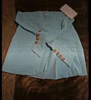 Minigonna azzurra taglia M con cartellino