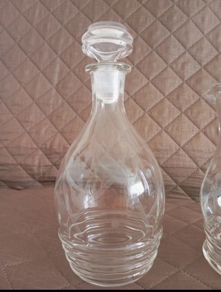 Bottiglia e brocca in cristallo vintage