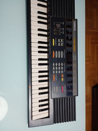 Teclado Yamaha PSS-290 Portátil