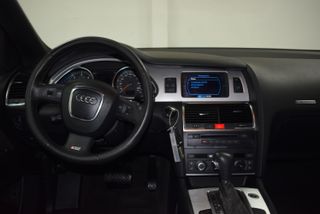 AUDI Q7 3.0 TDI quattro tiptronic DPF