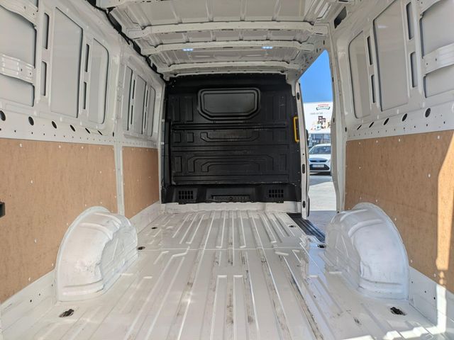 VOLKSWAGEN Crafter 30 Furgón BM TN L3H2 2.0TDI 103kW Auto
