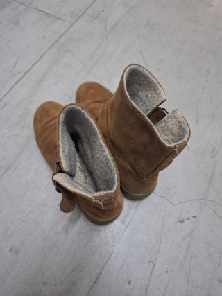 Botas/Botin marrones de ante con forro Número 35