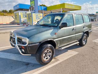 Nissan Terrano 1998