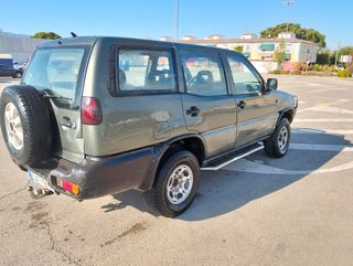 Nissan Terrano 1998