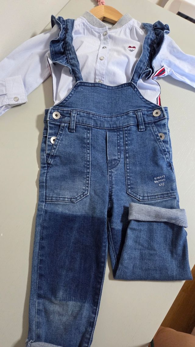 Conjunto Ikks Pantalón y Camisa Talla 4