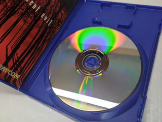 Resident Evil 4 PS2 PAL España Completo 1a Edición