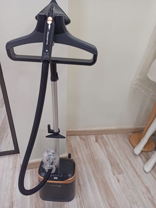Plancha Vertical Rowenta