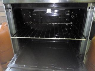Cocina a gas butano en acero inoxidable