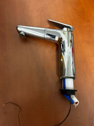Grifo mezclador 12V para autocaravana