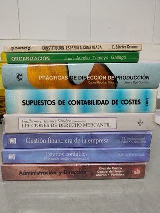 Administración , contabilidad,derecho mercantil 
