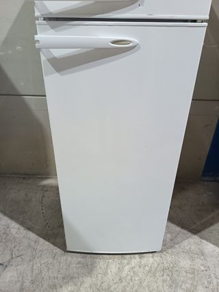 FRIGORÍFICO BRU 1,75m A+