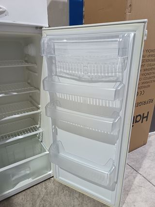 FRIGORÍFICO BRU 1,75m A+