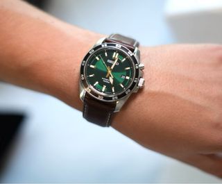 Seiko Kinetic SKA791P1 Reloj Verde