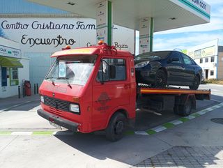 Nissan TRADE  1998