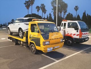 Nissan TRADE  1998
