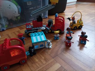 Caja de bloques de construcción con añadidos