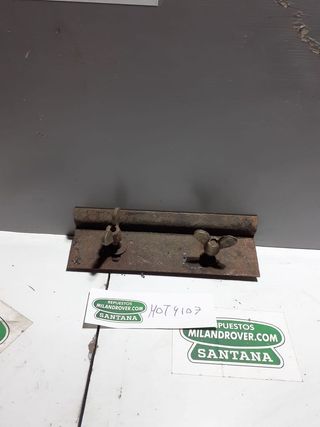 MOT4107 Soporte de sujeción de bateria Land Rover