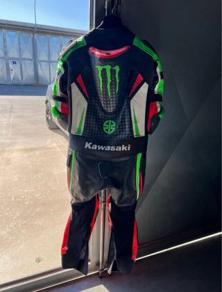 Mono de moto Kawasaki Monster