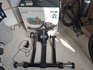 Rodillo Bkool Pro Trainer + Simulador
