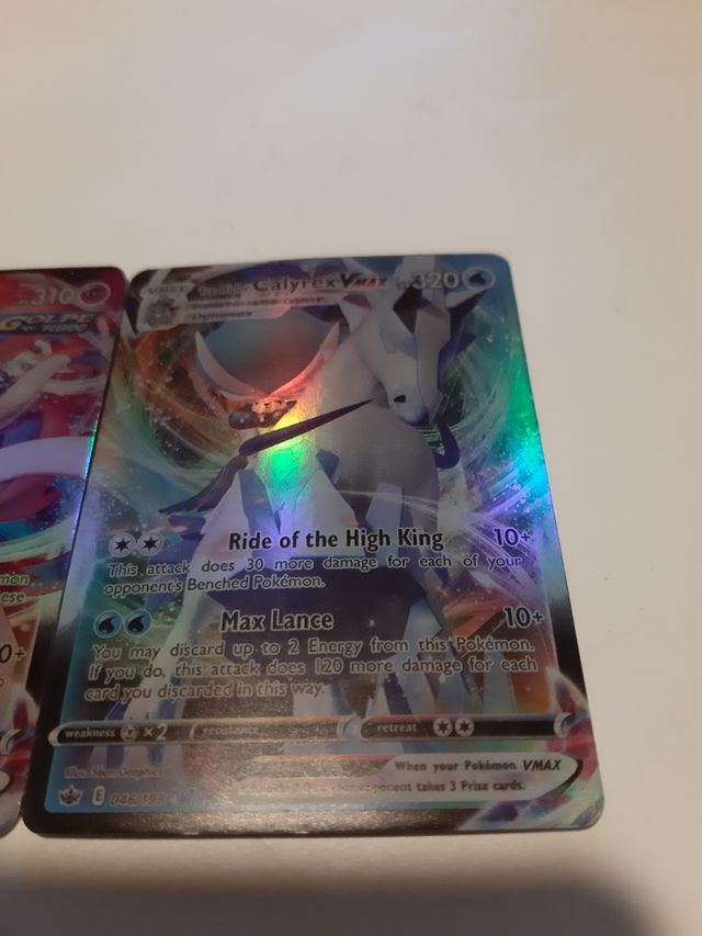 2 Cromos Pokémon VMAX Sylveon y Calyrex