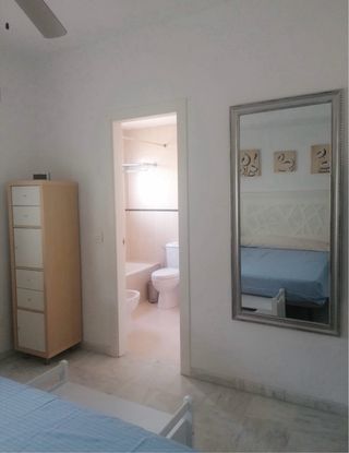Apartamento en alquiler en Gelves con suministros
