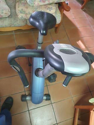 Bicicleta Estática Gris y Beige