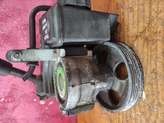 Bomba dirección 9636320580 Peugeot 206 (1998) 2.0